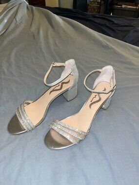 Block heel glitter party sandal